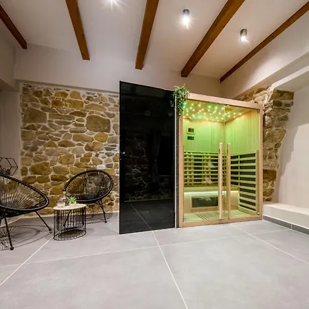 Copun By Interhome Case de vacanță Rab Town