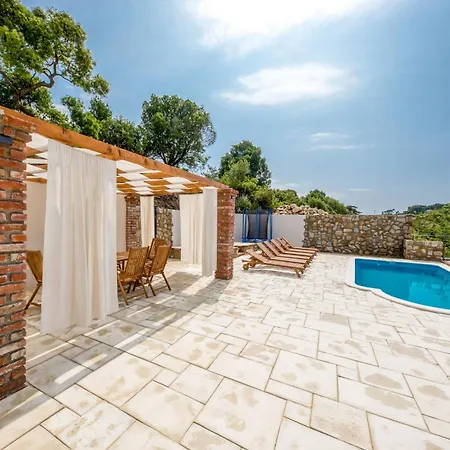 Copun By Interhome * Rab Town