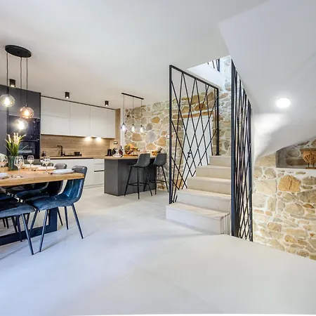 Copun By Interhome Ferienhaus Rab Town