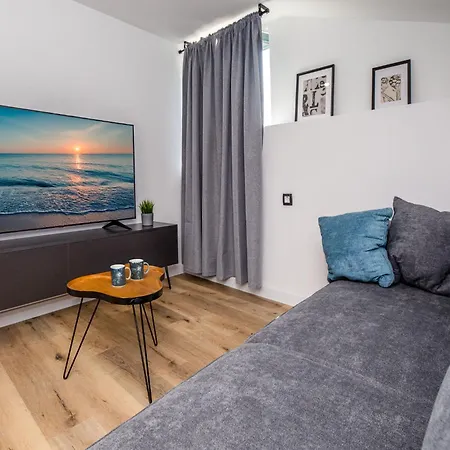 Copun By Interhome Ferienhaus Rab Town