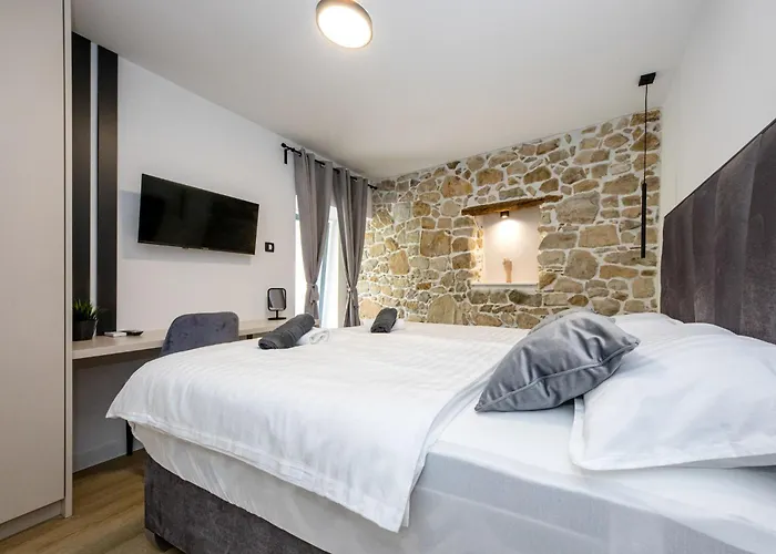 Copun By Interhome Hébergement de vacances Rab Town